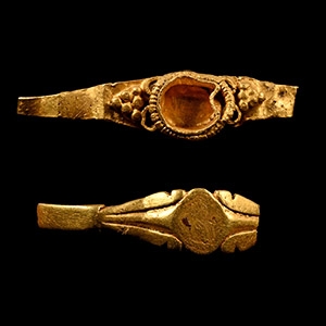 Roman Gold Ring Fragment Group