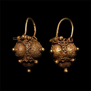 Western Asiatic Gold Earring Pair with Filigree