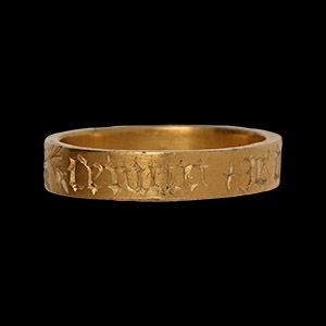 The Great Holland Medieval Gold Black Letter I Desire to Serve You Posy Ring