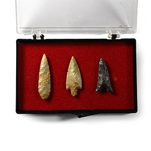 Published North African Stone Age Arrowhead Group