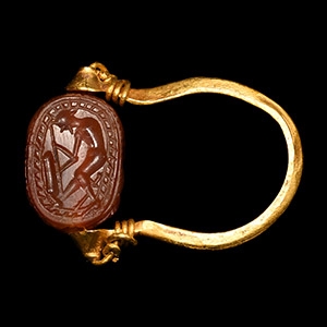 Etruscan Engraved Scarab in Gold Swivel Ring
