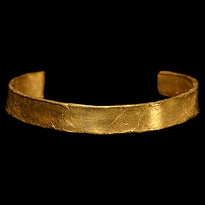 The Kelvedon Bronze Age Gold Strip Bracelet