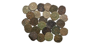 Group of Twenty Six [26] CU Rose Farthings.