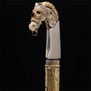 Achaemenid Akinakes with Horse-Head Hilt and Gold Chain