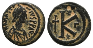 Anastasius AE 20 Nummi or Half Follis.