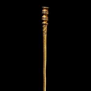 Roman Decorated Gold Dress Pin