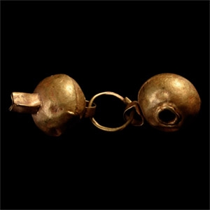Greek Gold Pomegranate-Shaped Pendant