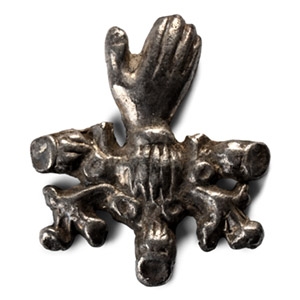 Post Medieval Silver Retainers Badge with Hand