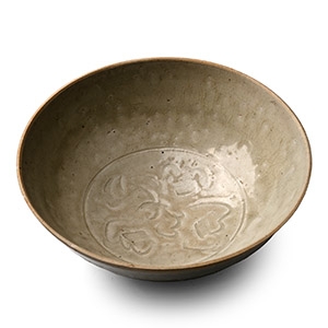 Song Decorated Glazed Stoneware Bowl