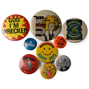 Drug Paraphernalia Related Vintage Pin Badge Collection