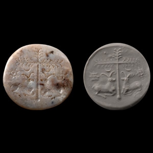 Early Dynastic Agate Stamp Seal with Recumbent Ibexes