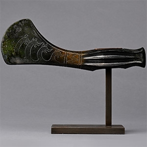 Caucasian Axehead with Engraved Dragon Heads