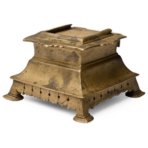 Copper-alloy Stand for a Deity