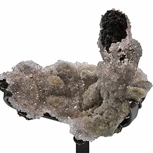 Icy Landscape Formation in White Quartz