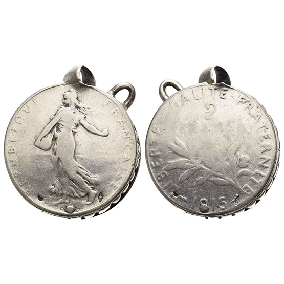 France. Third Republic AR 2 Francs Folding Magnifier.
