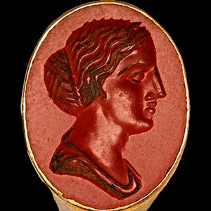 Roman Style Gold Ring with Portrait Gemstone