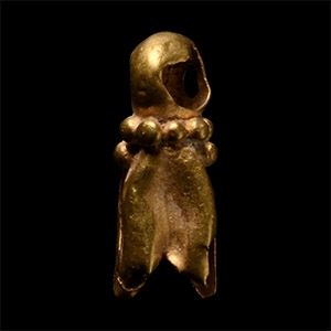Medieval Gold Tooth-Shaped Pendant