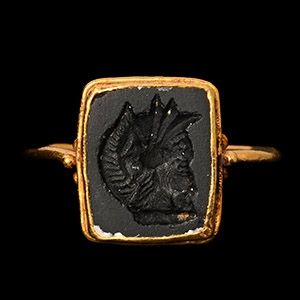 Roman style Gold Ring with Minerva Intaglio