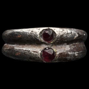 Roman Silver Double-Bezel Ring with Garnets