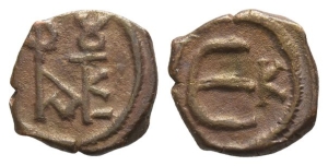 Justin II AE 5 Nummi or Pentanummium.