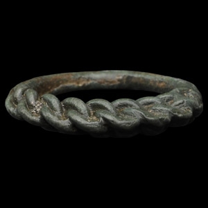 Viking Bronze Pseudo Interlaced Ring