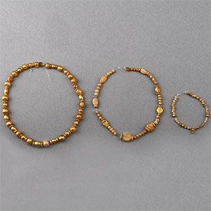 Hellenistic Gold in Glass Bead Group