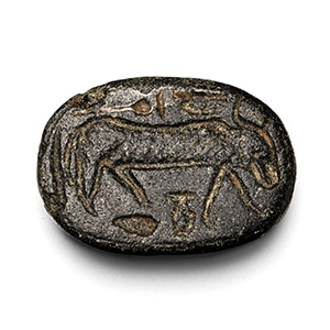 Egyptian Steatite Scaraboid with Face