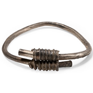 Lydian Silver Bar Bracelet