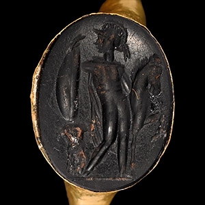 Roman Gold Ring with Black Chalcedony Dioscouros Gemstone