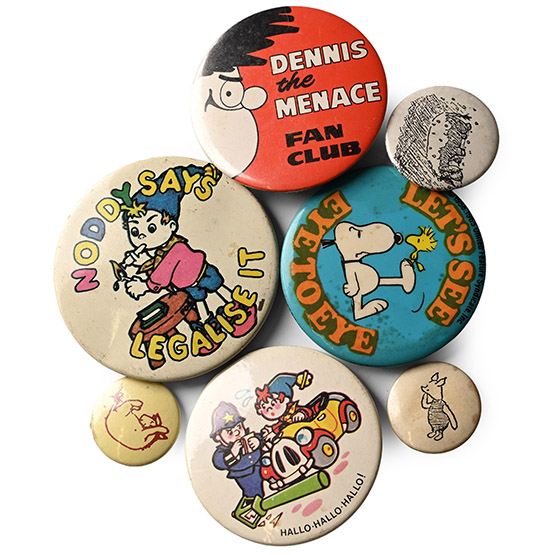 Cartoon-Related Vintage Pin Badge Collection
