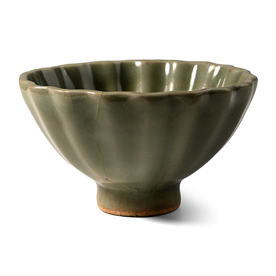 Chinese Celadon Chrysanthemum-Form Cup