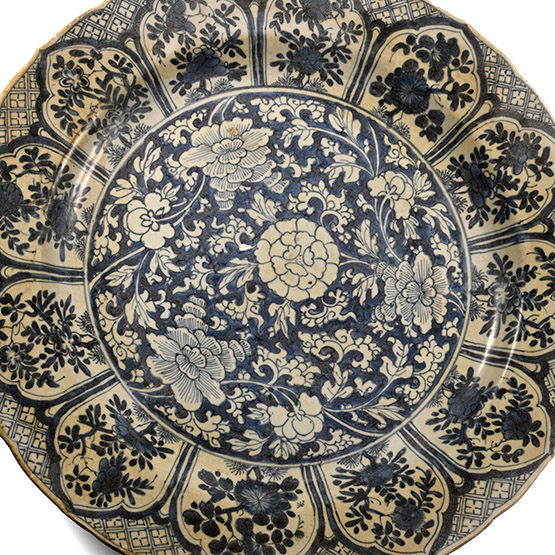 Chinese Blue and White Export Ware Charger