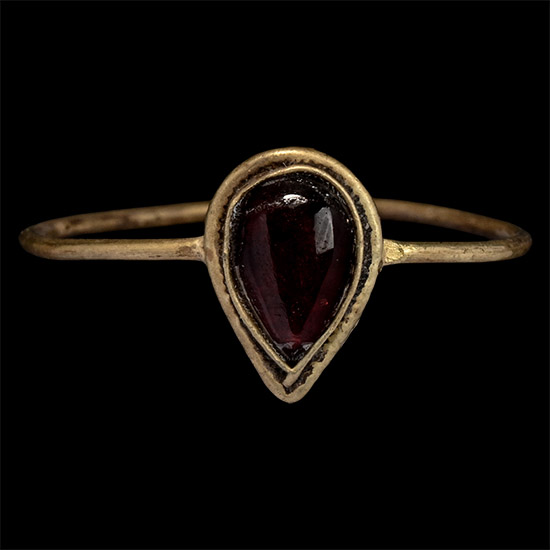 Medieval Gold Ring with Garnet