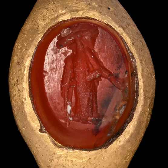 Roman Gold Ring with Minerva Gemstone