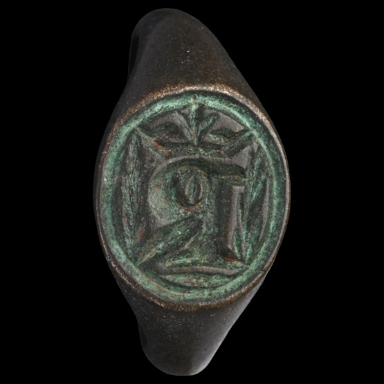 Very Large Medieval Bronze Signet Glove Ring with Crowned R for Richard between Branches