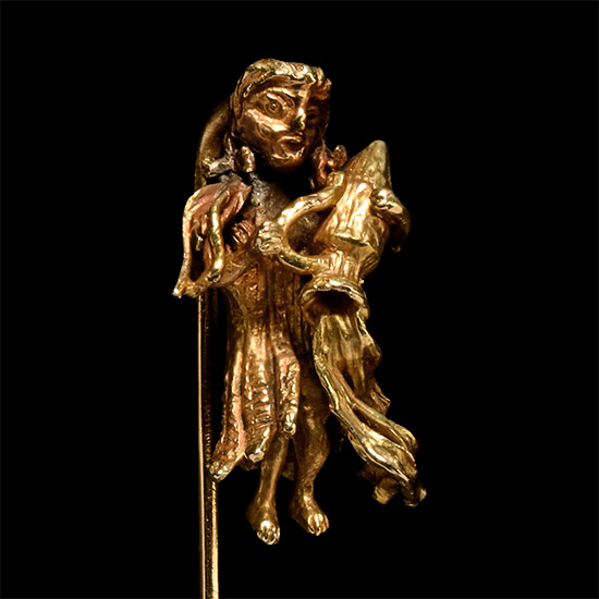 Post Medieval Gold Tie Pin of Aquarius