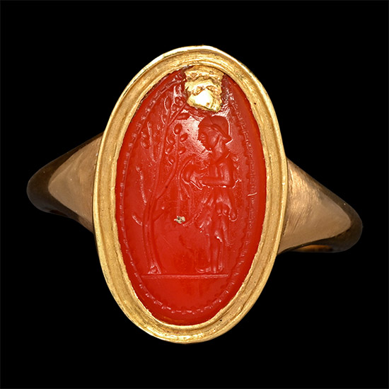 Italic Carnelian Gemstone Depicting the Goddess Athena Before a Tree in Gold Ring
