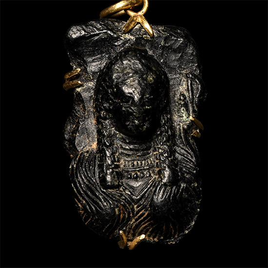Egyptian Steatite Bust in a Gold Pendant