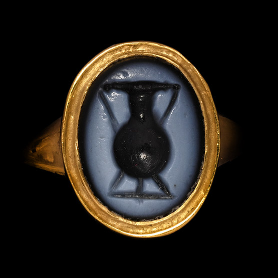 Roman Nicolo Intaglio with Amphora in Gold Ring