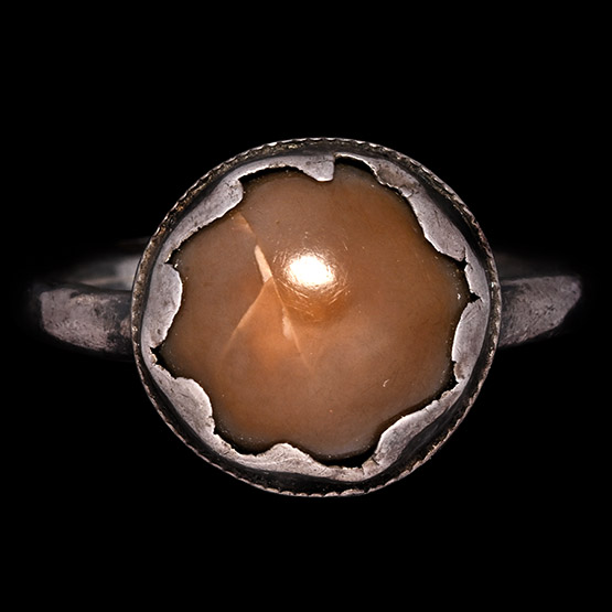 Tudor Period Silver Ring with Amuletic Toad Stone