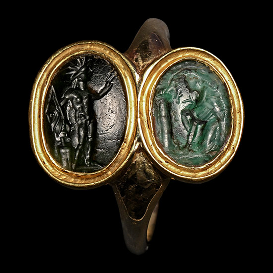 Roman Chrome Chalcedony Intaglios in Double Bezel Gold Ring