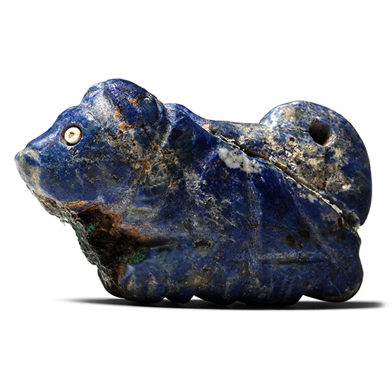 Bactrian Lapis Lazuli Recumbent Bull with Inlaid Eyes