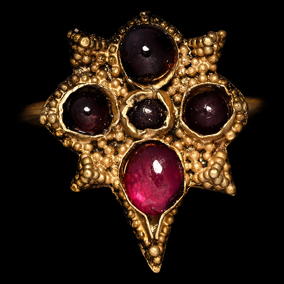 Byzantine Gold Ring with Garnets