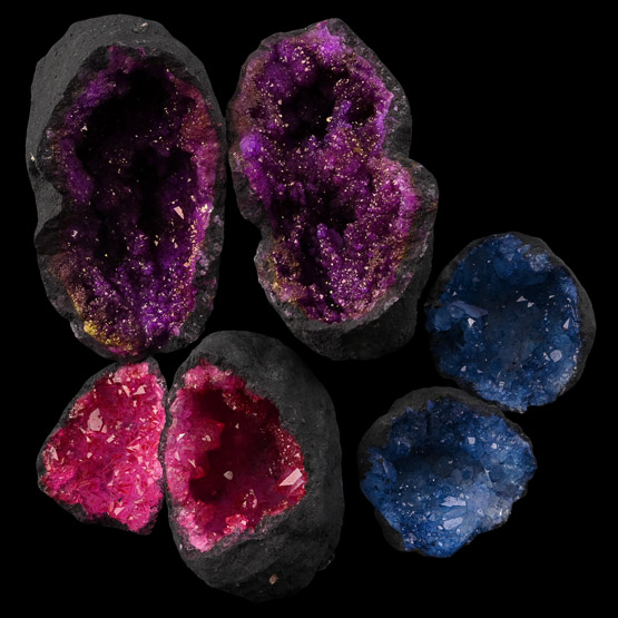 Coloured Composite Quartz Nodule Group