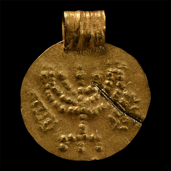 Judaean Gold Pendant with Menorah