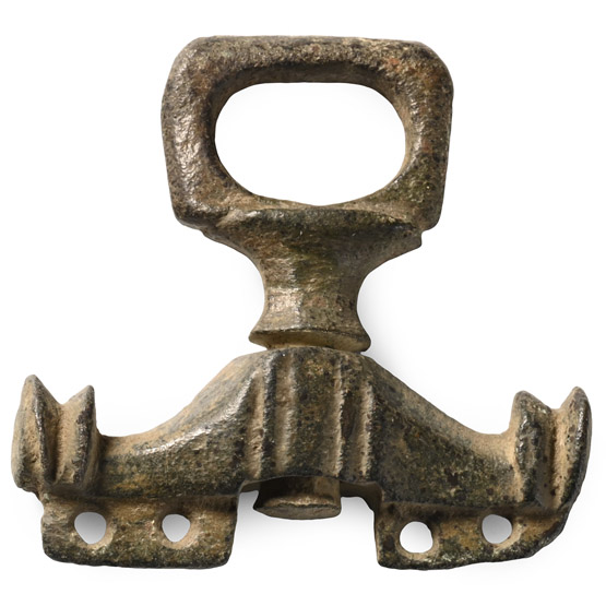 Tudor Bronze Purse Bar