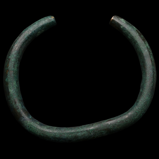 Heavy Bronze Age Ceremonial Penannular Arm-Ring