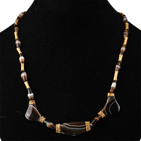 Babylonian Agate Bead Necklace with Gold Beads