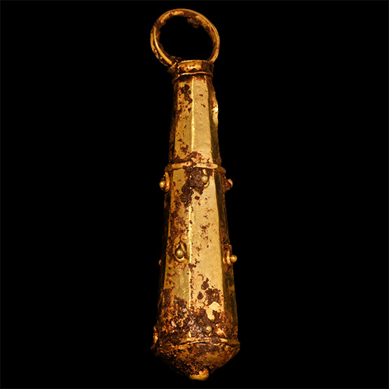Roman Gold Hercules Club Amulet
