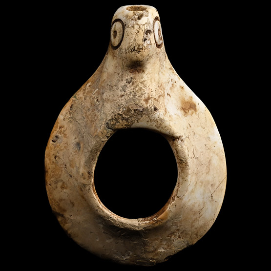 Western Asiatic Shell Ring Idol